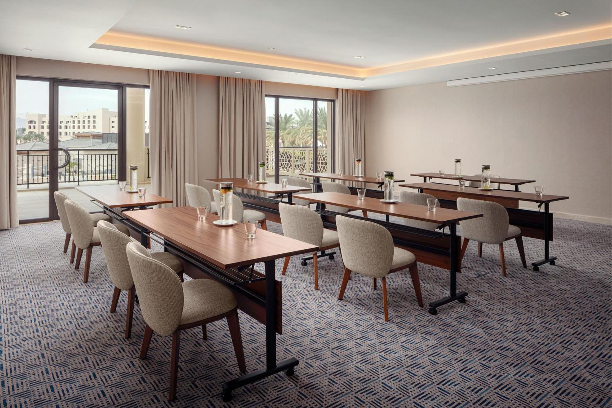 The Westin Saraya Aqaba Resort & Spa Exterior photo