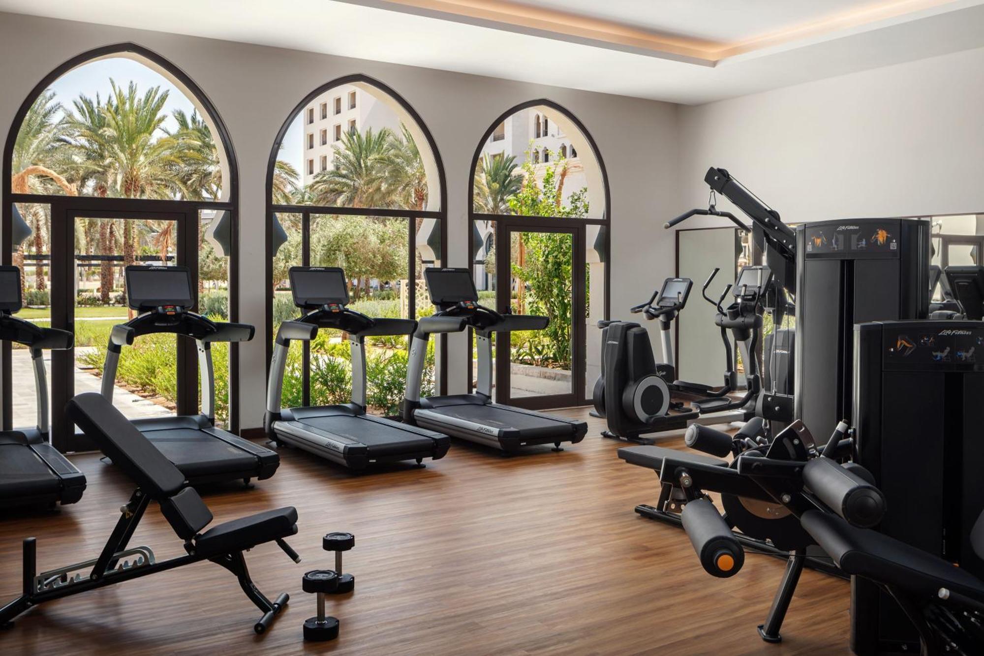The Westin Saraya Aqaba Resort & Spa Exterior photo