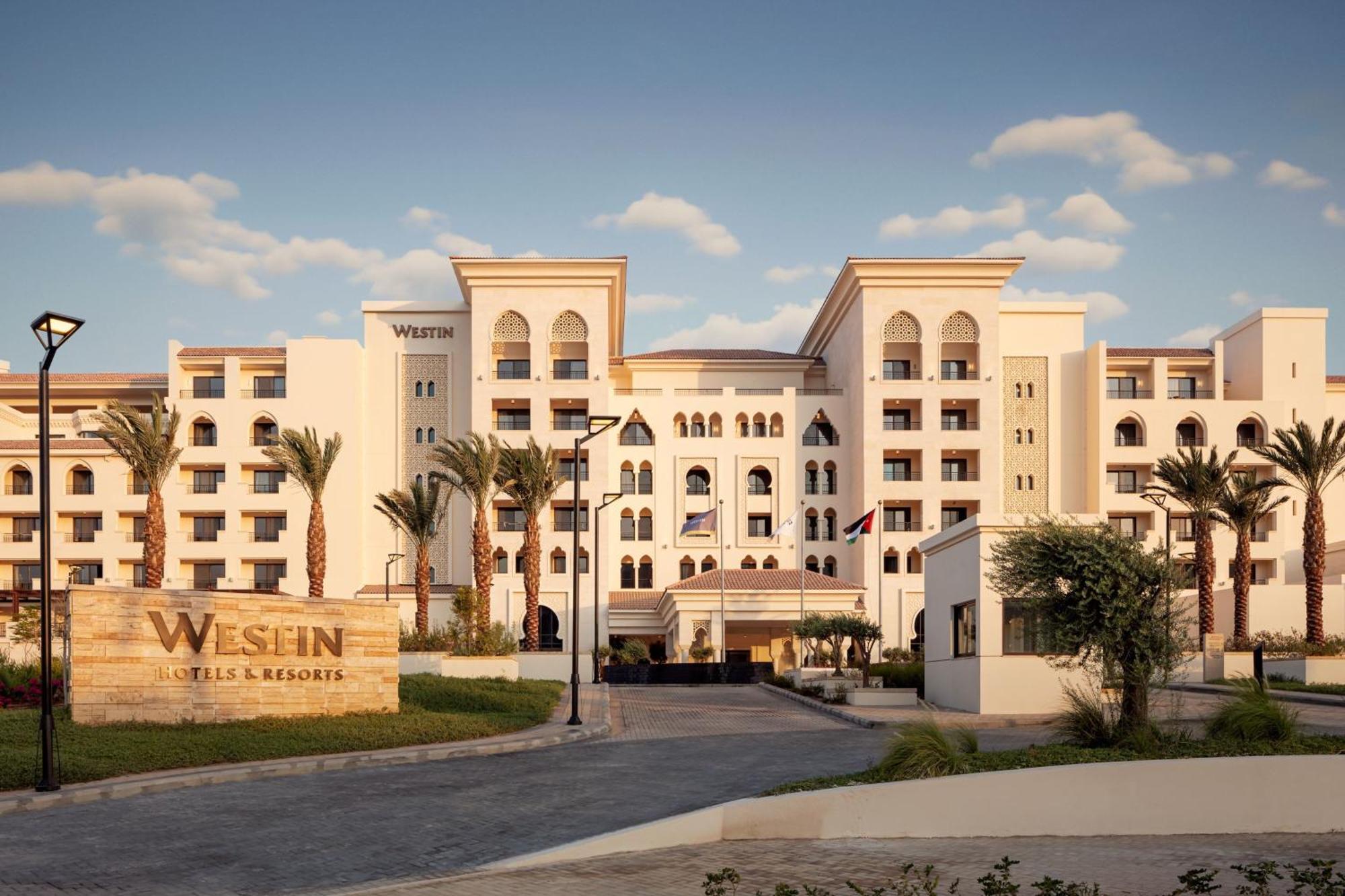 The Westin Saraya Aqaba Resort & Spa Exterior photo