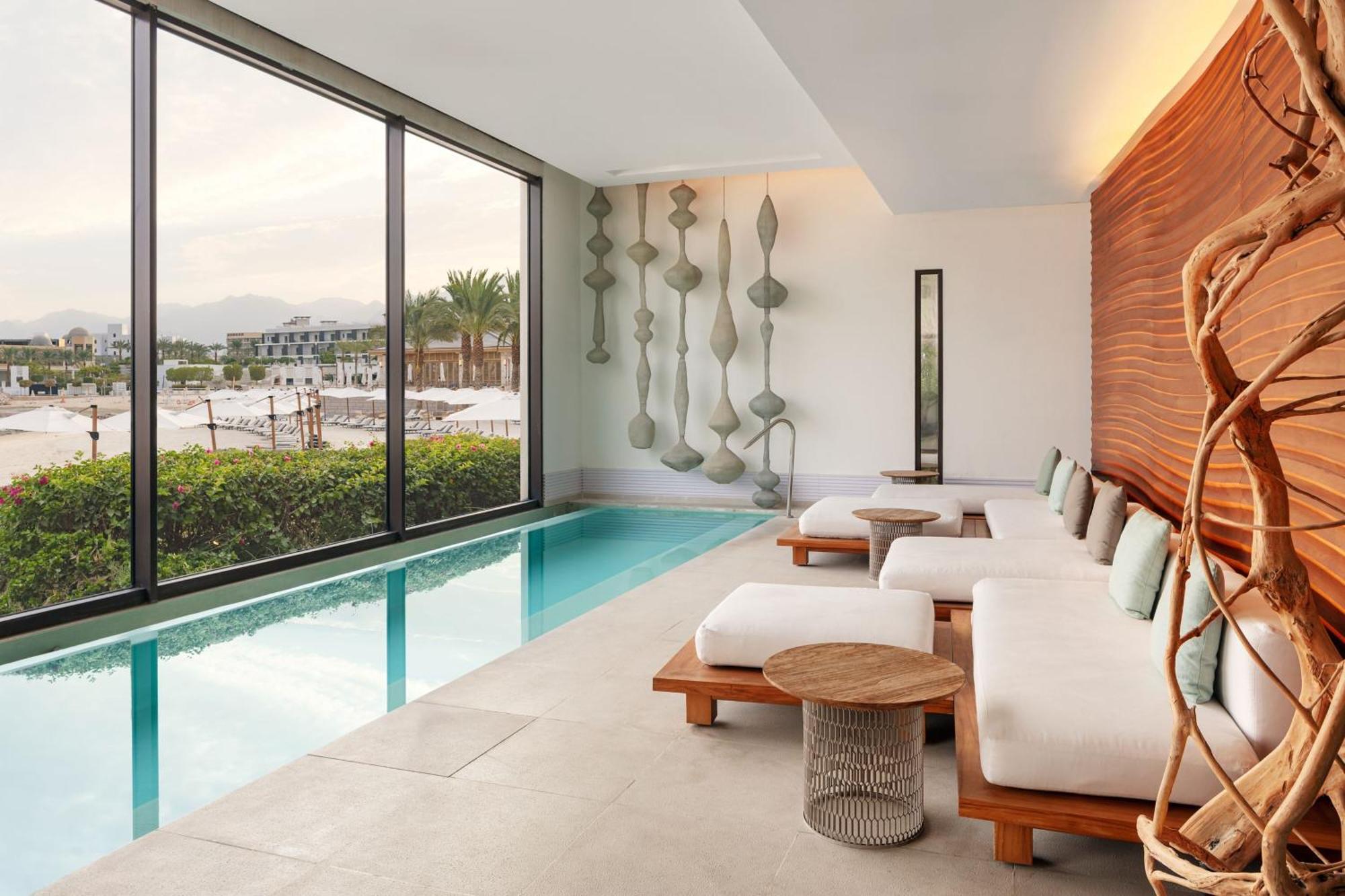 The Westin Saraya Aqaba Resort & Spa Exterior photo