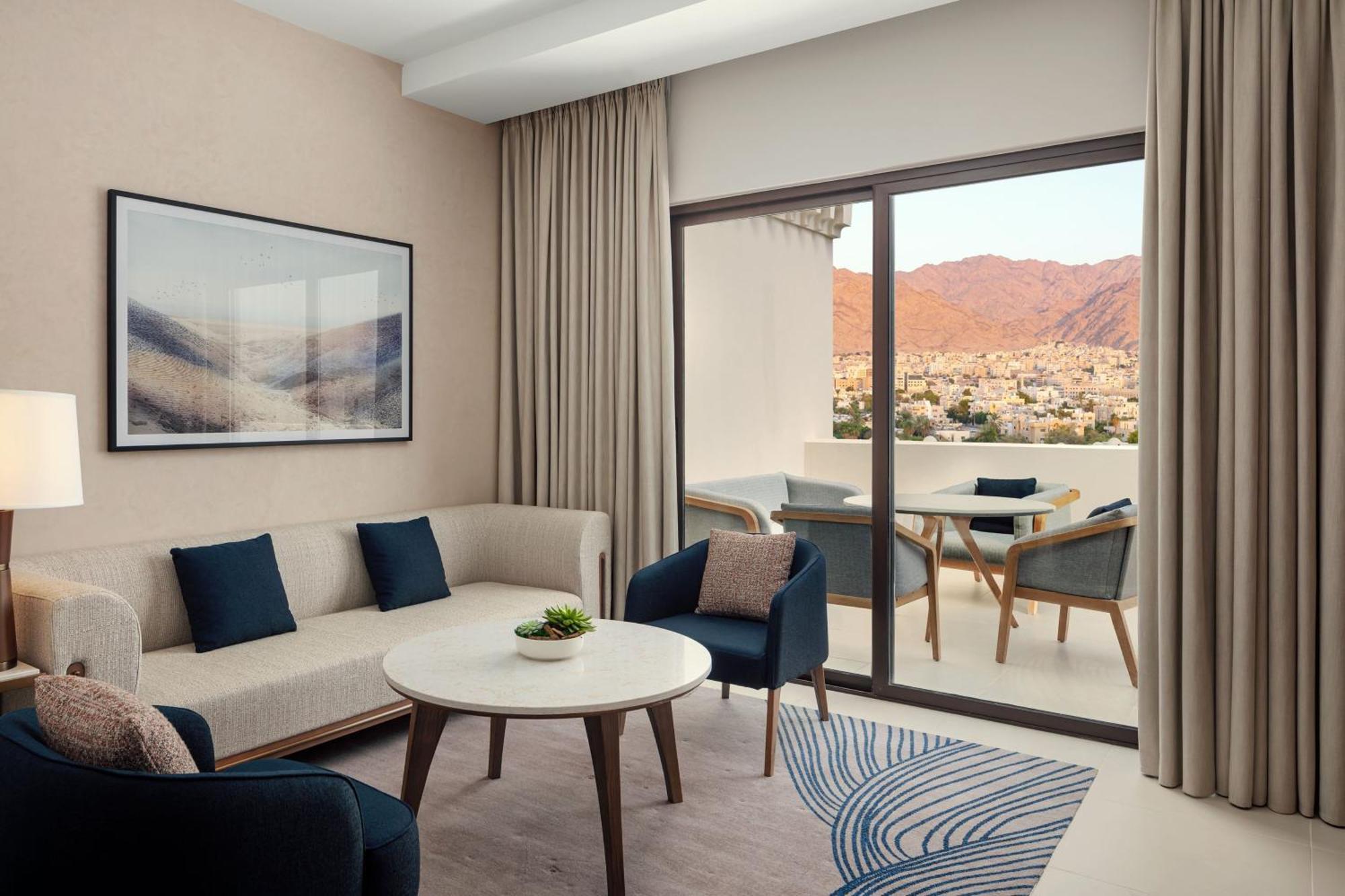 The Westin Saraya Aqaba Resort & Spa Exterior photo