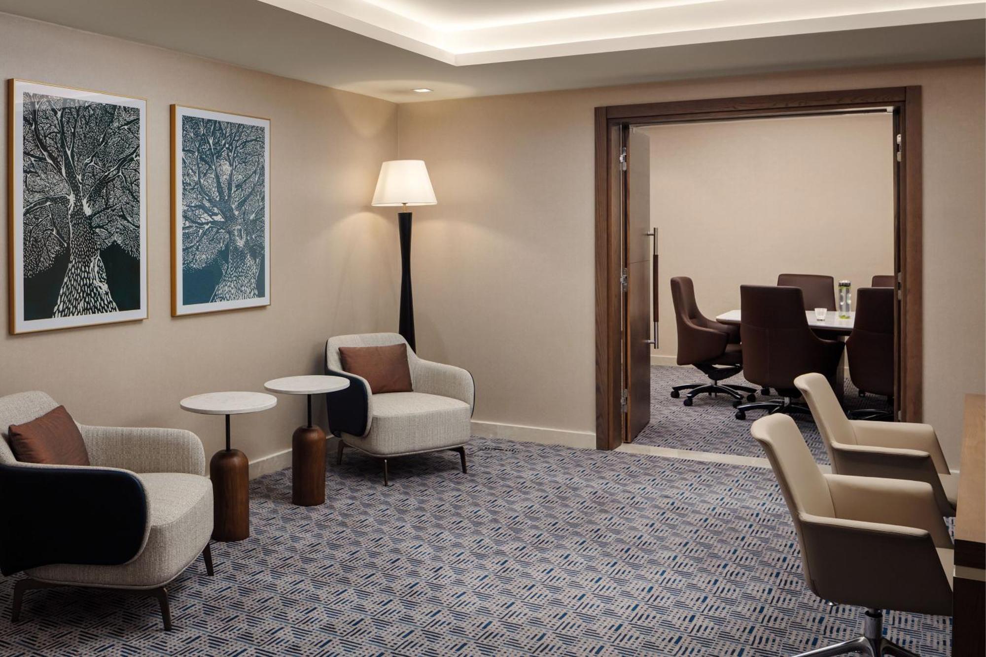 The Westin Saraya Aqaba Resort & Spa Exterior photo